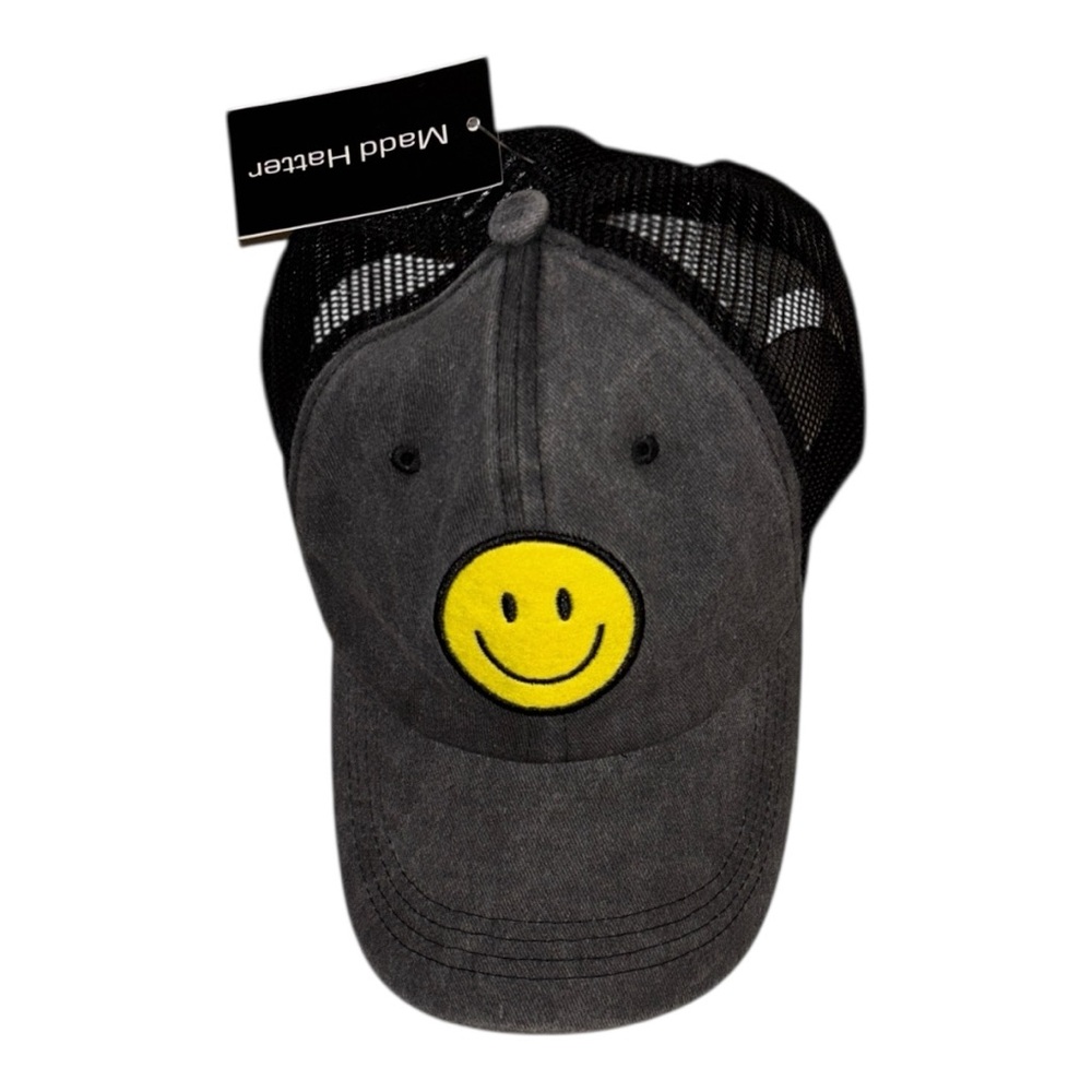 Unisex Smiley Face Trucker Hat, NWT - Picture 6 of 6
